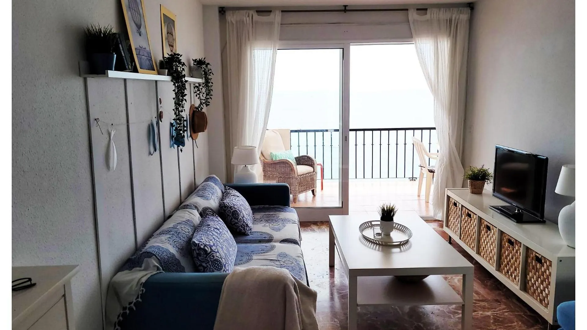 푸엔히롤라 Balcon Sobre El Mar 아파트