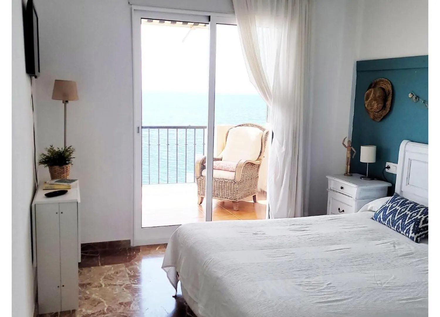 푸엔히롤라 Balcon Sobre El Mar 아파트
